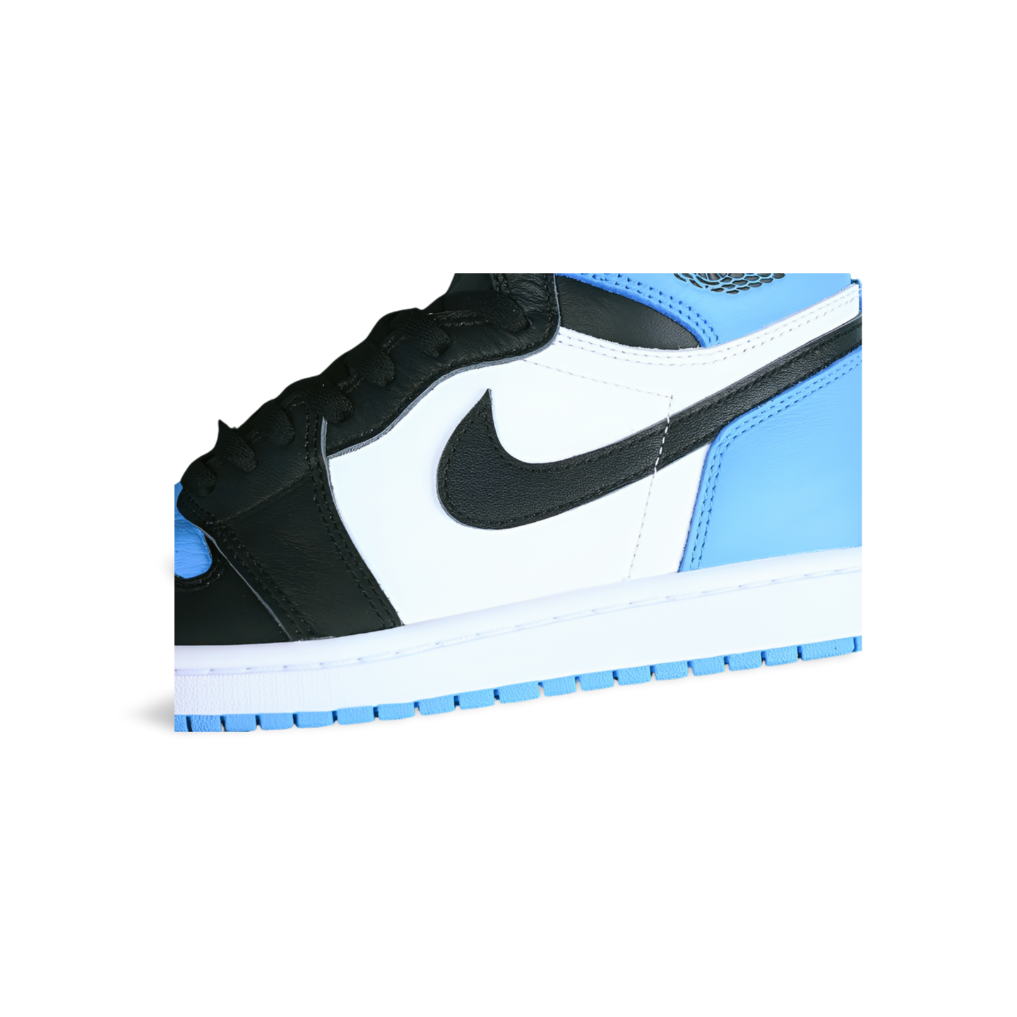 Air Jordan 1 Retro High OG UNC Toe