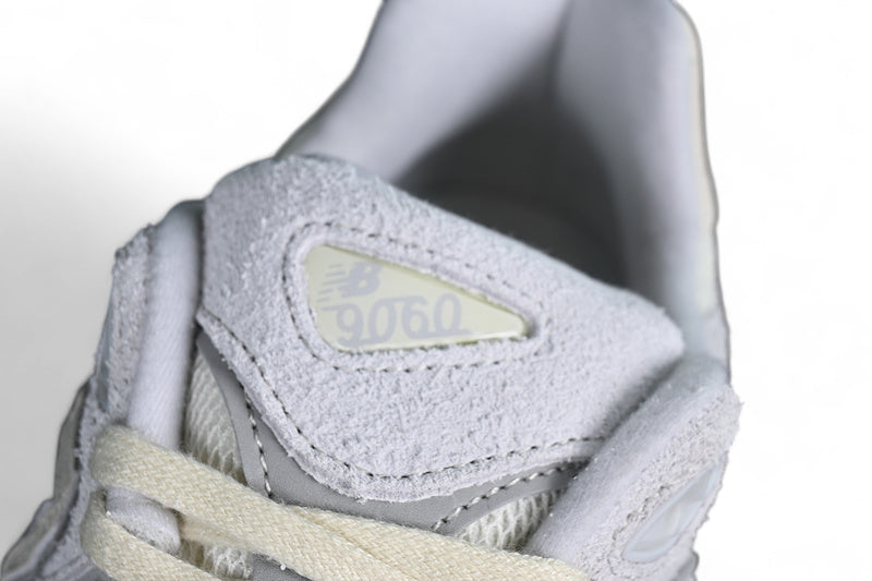 New Balance 9060 "Quartz Grey"