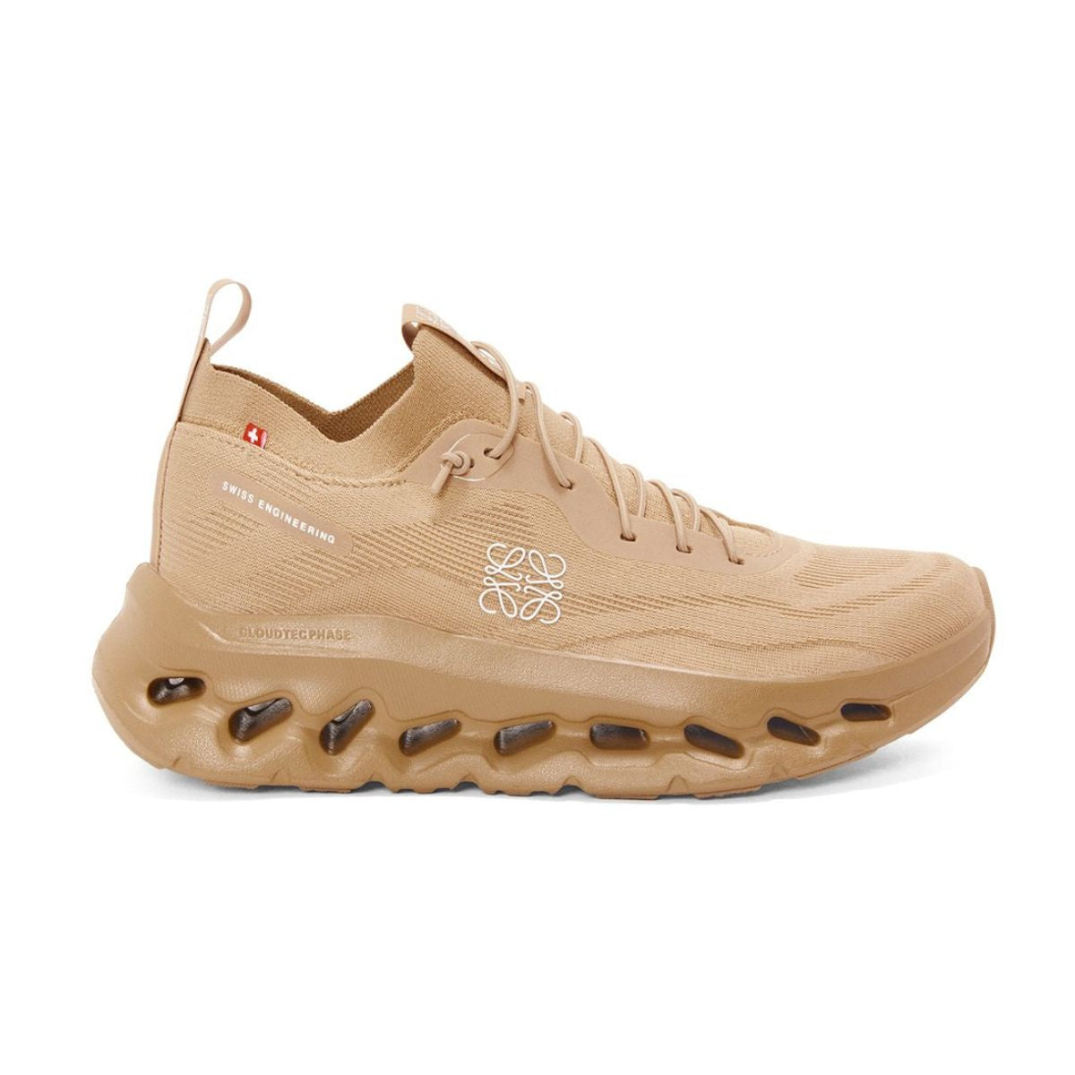 On x LOEWE Cloudtilt 'Dark Sand'