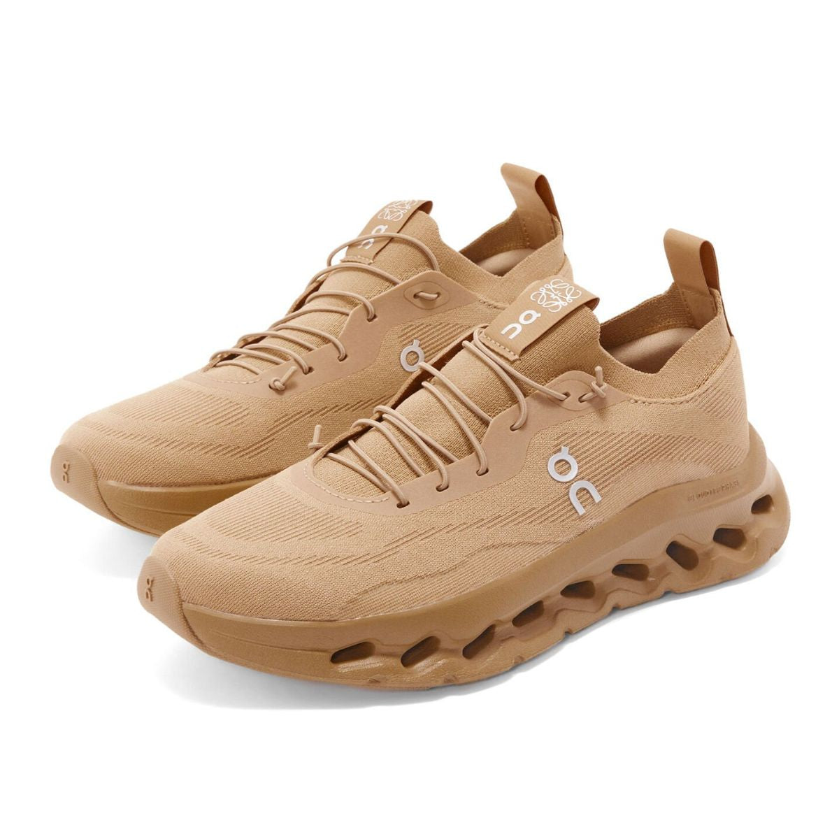 On x LOEWE Cloudtilt 'Dark Sand'